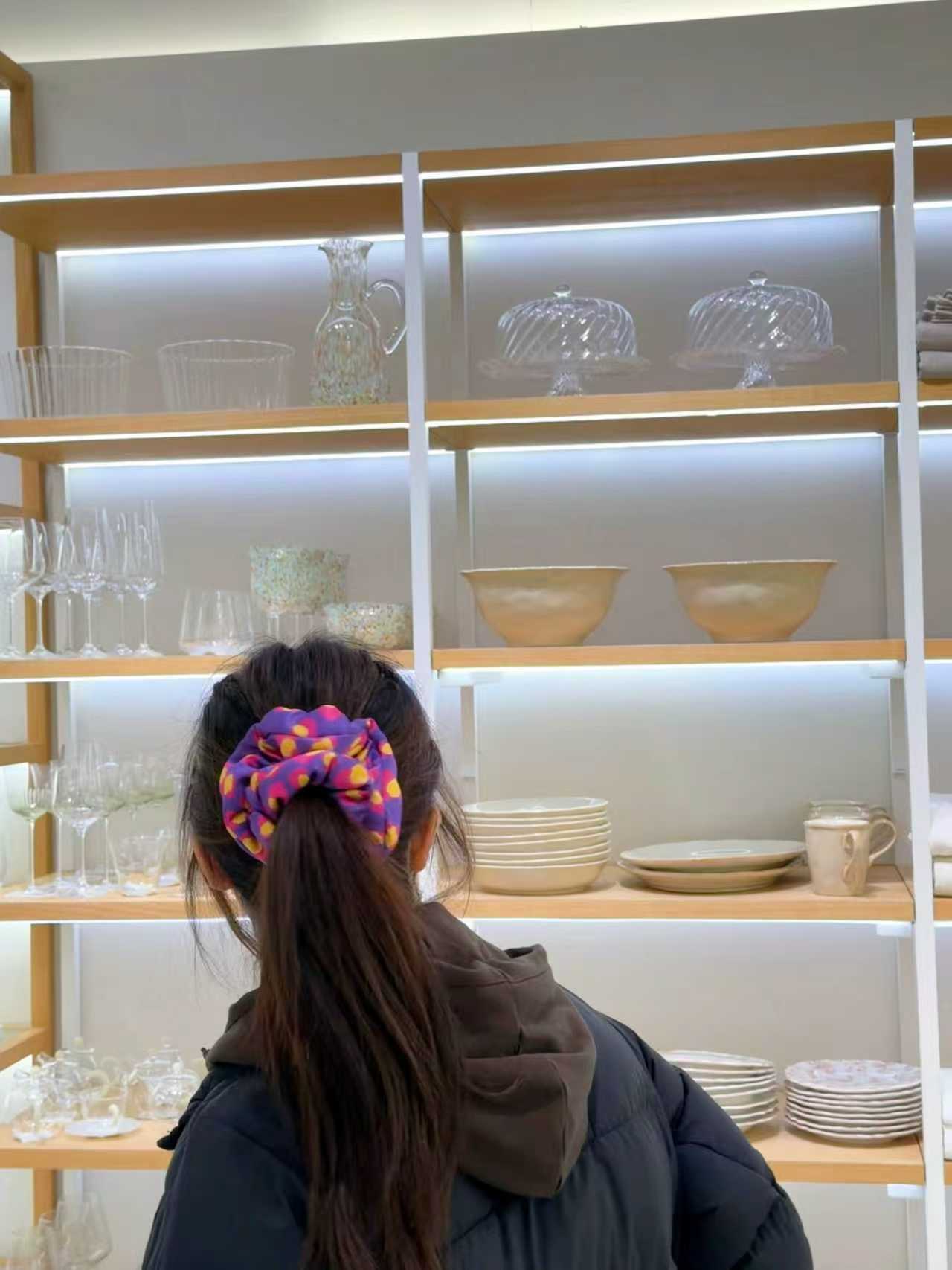 Retro Purple Leopard Print - 100% Mulberry Silk Padded Scrunchie｜Richie Richie YYZ Original Design