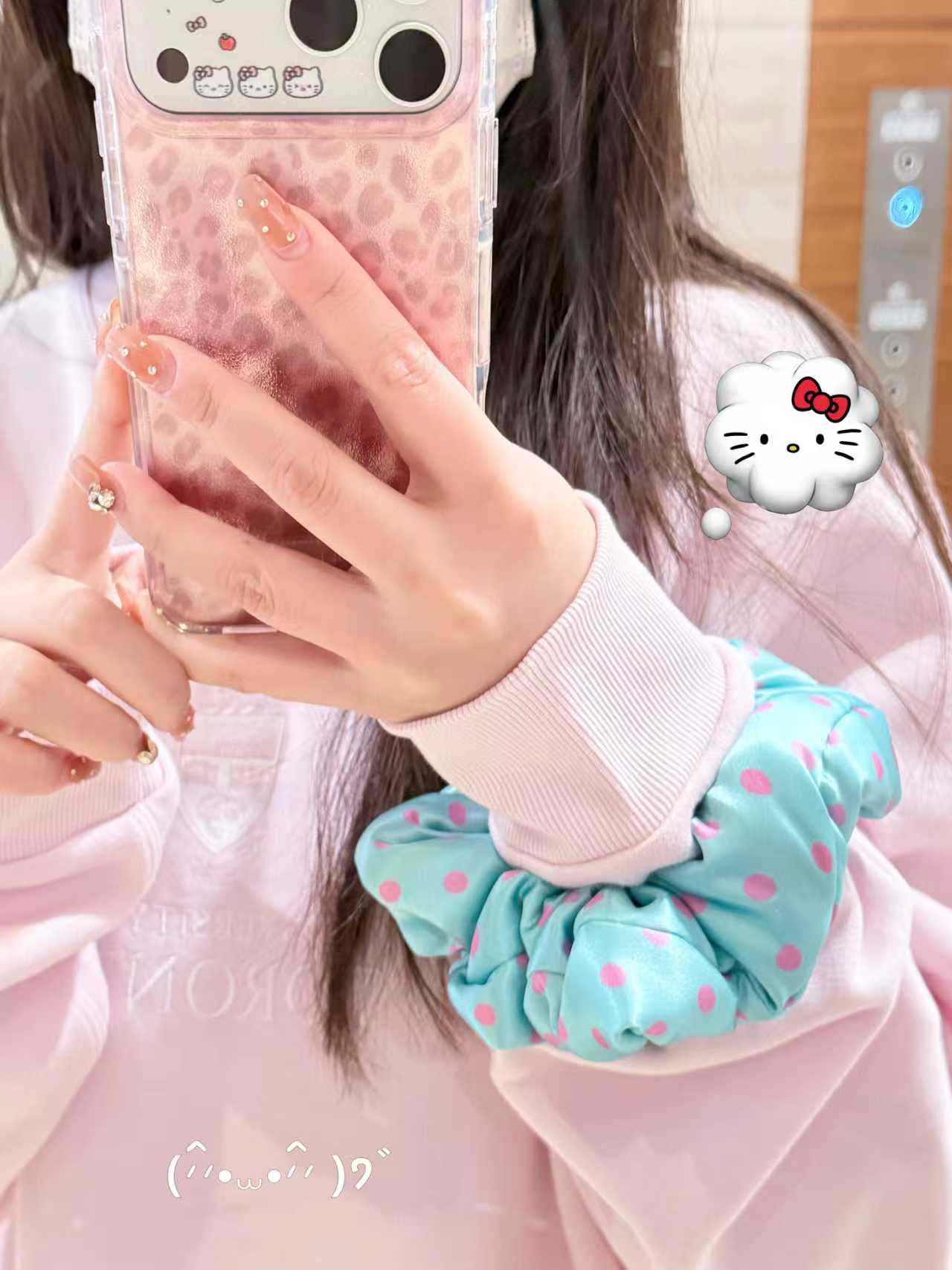 Mint Green & Pink Polka Dots - 100% Mulberry Silk Padded Scrunchie｜Richie Richie YYZ Original Design